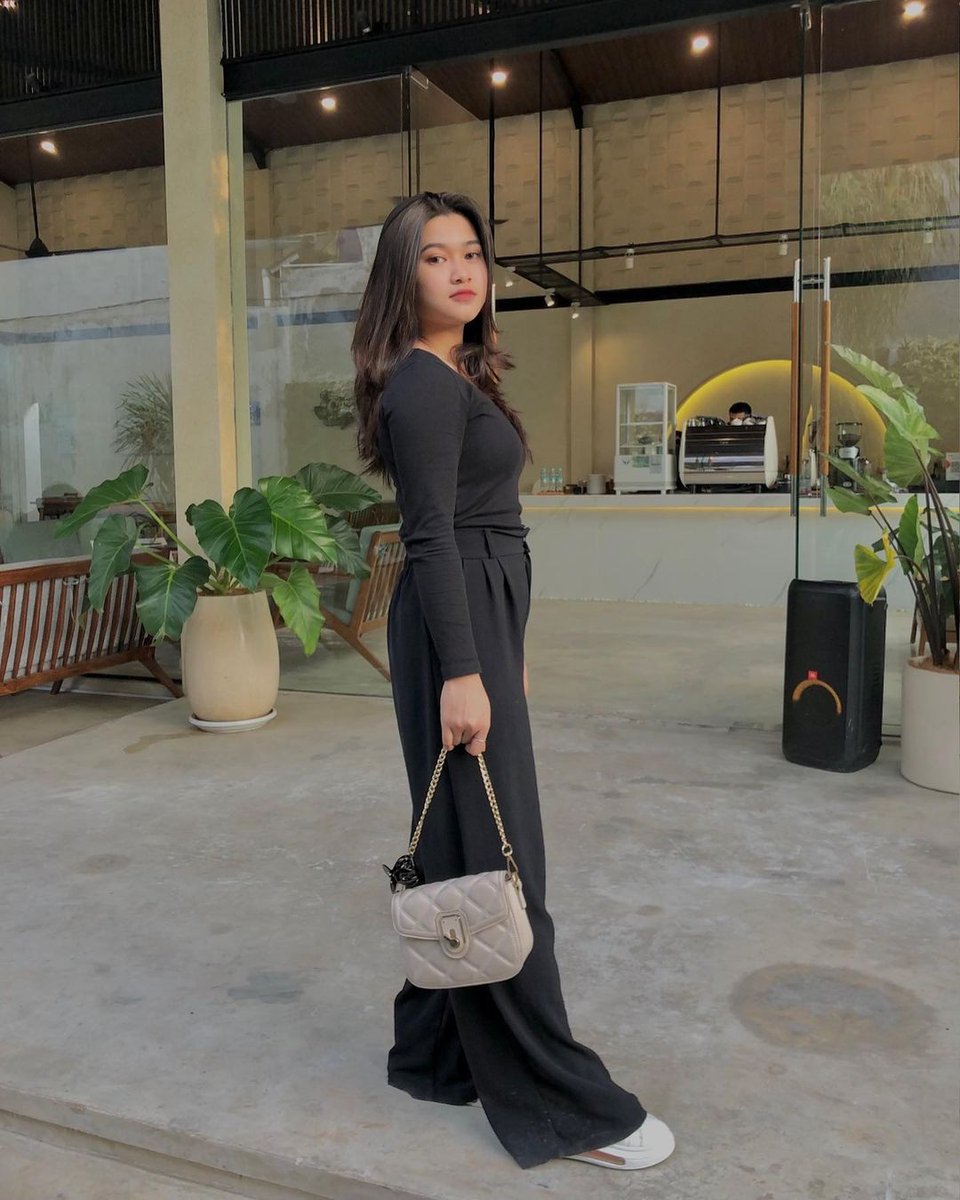 AVAILBOTASIK11's tweet photo. Ready bo&amp;vcs tasik info pict/rr https://t.co/pkSmZRGPFR or dm
#openbotasikmalaya 
#RealAngel 
#botasikmalaya
#vcsberbayar
#availtasikmalaya https://t.co/gUbZAWflAk