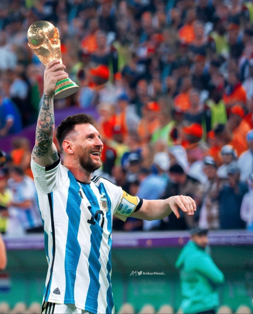 Moha_i59's tweet photo. @ActuFoot_ Messi a poussé son équipe depuis le début il a donné de l’espoir à ses coéquipiers il était impliqué sur toutes les actions https://t.co/KEIS504IfO
