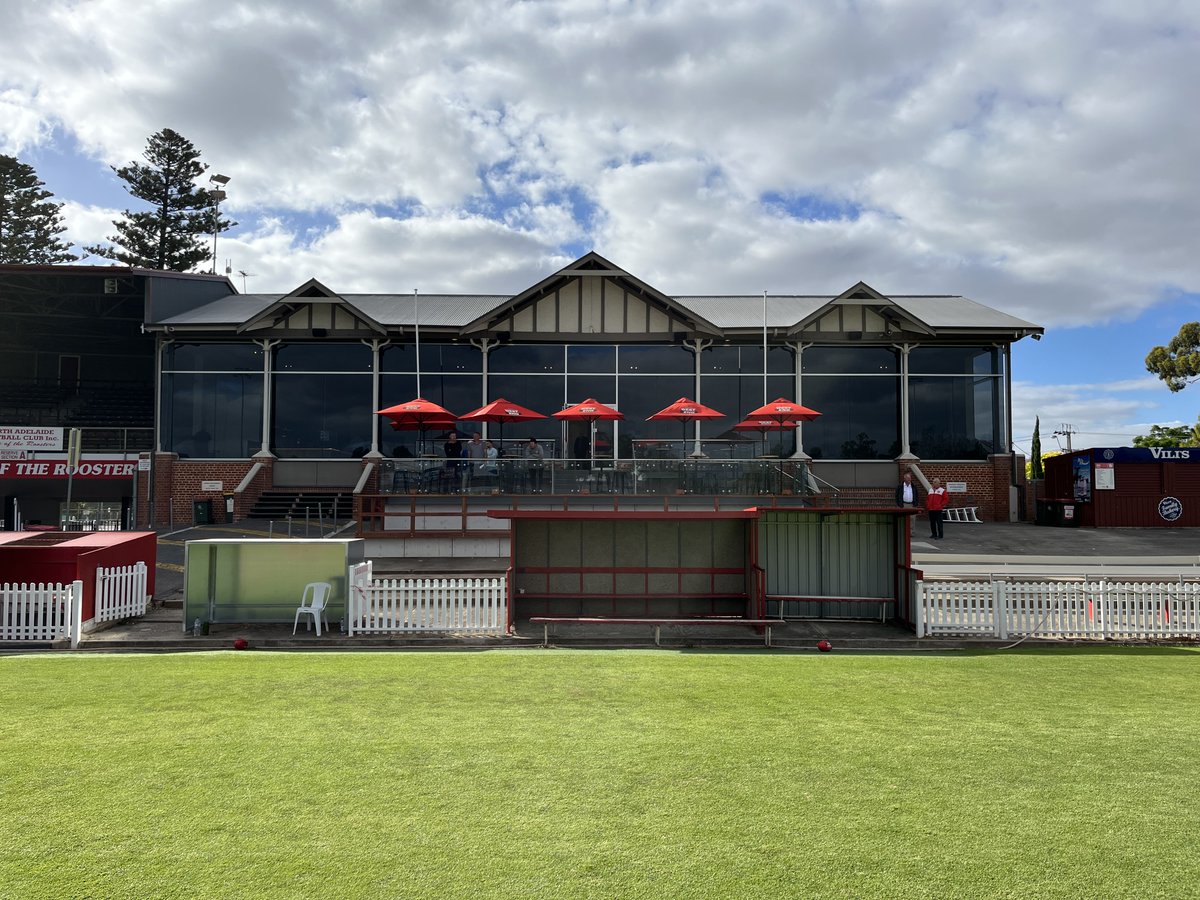craigburts's tweet photo. It's been a big year on and off the field @northadelaidefc our redevoloped Pavilion, gymnasium, kitchen and women's changerooms are complete apart from a few minor areas. All the best for Christmas and we look forward to showing you all our facilities in 2023.
#Events #Functions https://t.co/mR4UDm9jiO
