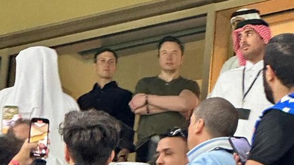 <a href="/elonmusk/">Elon Musk</a> Jared Kushner reportedly met with Elon Musk to discuss his transition into the role of head of Twitter. 

Now this all makes sense.