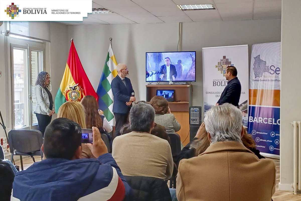 El Consulado General de Bolivia en Barcelona amplia sus instalaciones, incorporando  los servicios de: renovación de Cédulas de identidad y licencias para conducir, de manera permanente, en beneficio de la comunidad boliviana residente en Catalunya y en España.(1/3)