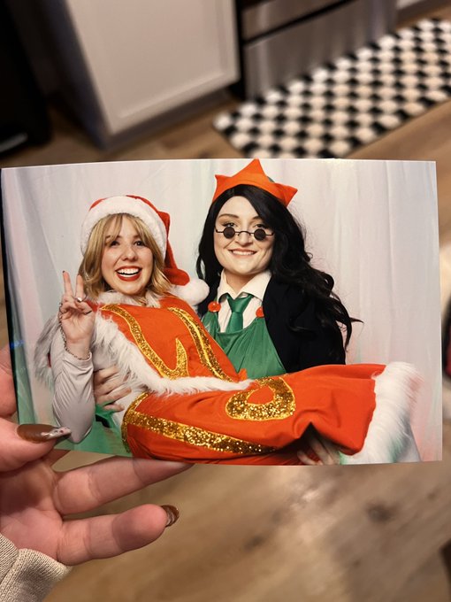 Ultimate con Christmas card haul 😭 https://t.co/Md5Vi7vJuk<a href="/tag/hxh"class="tags"><span>#hxh</span></a><a href="/tag/anyc"class="tags"><span>#anyc</span></a>