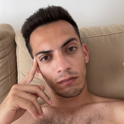 daviddportella's tweet photo. #NuevaFotoDePerfil https://t.co/9d69u5ud6c
