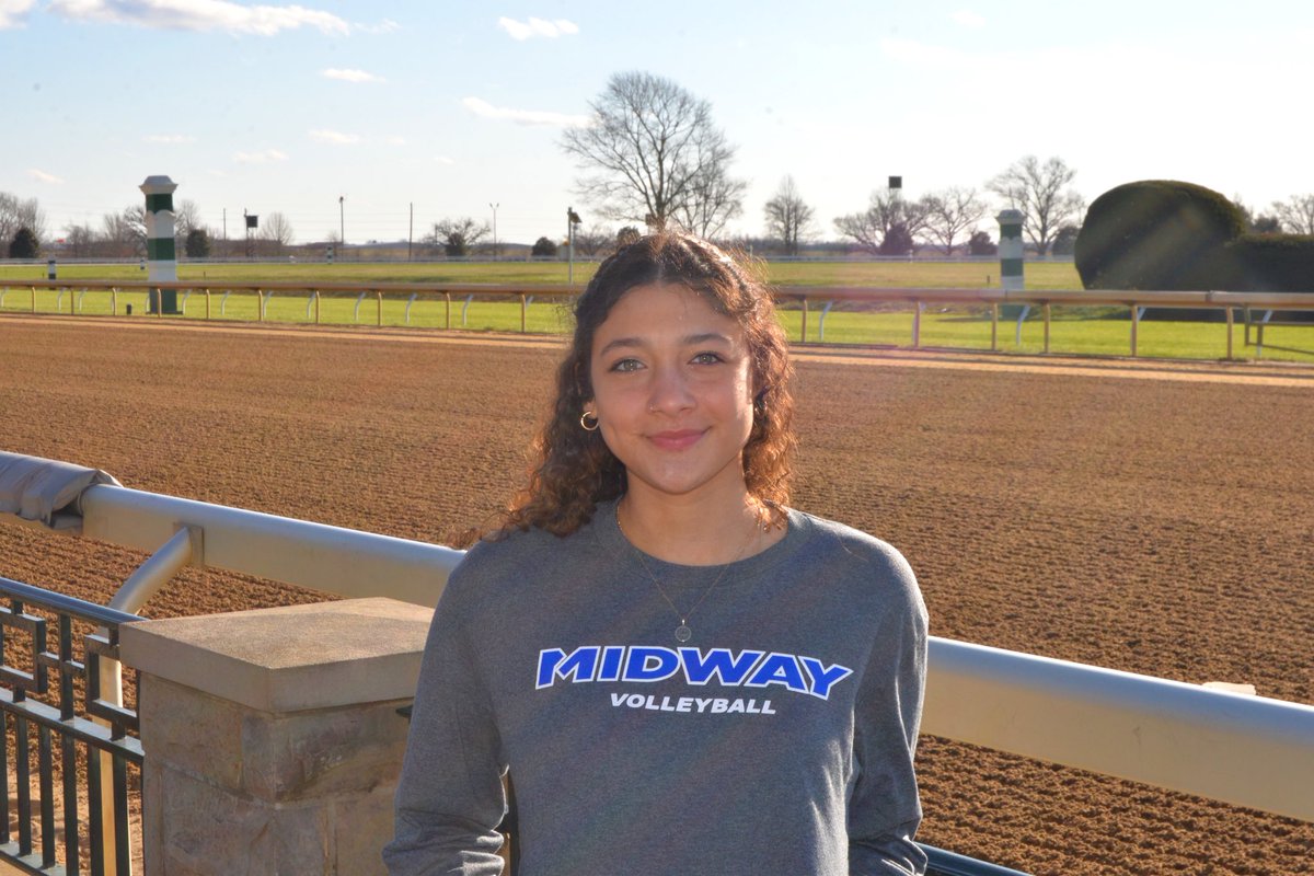 g_nyla_24's tweet photo. I’m so excited to announce my verbal commitment to continue my athletic and academic career at Midway University. I would like to thank my family, coaches and friends who have pushed and supported me throughout this process. So excited for the next four years!! GO EAGLES!!!💙💛 https://t.co/xzVbaUKYn8