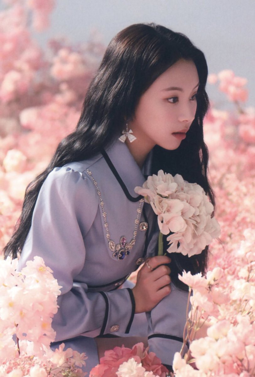 magicseulgi's tweet image. doll