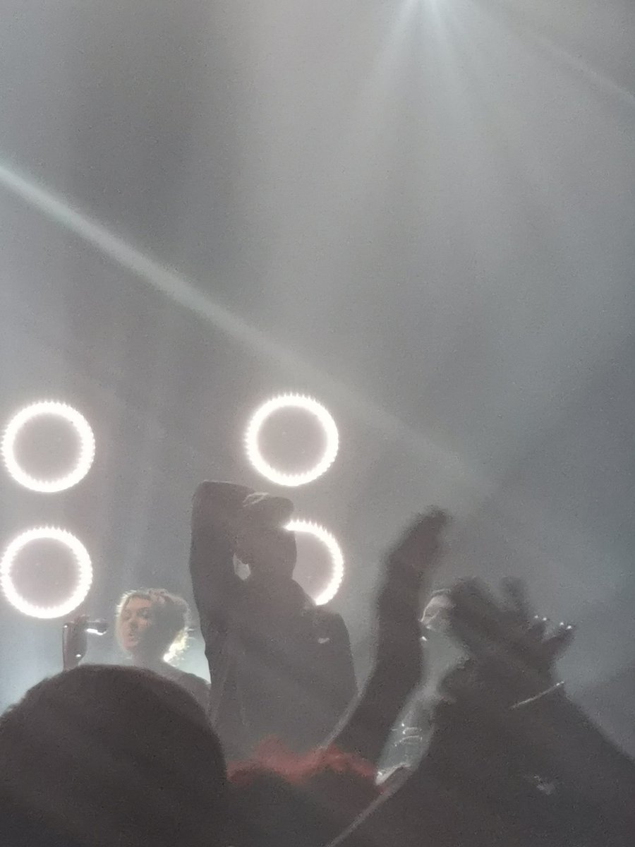 Safely back home from #Twangmas big thanks to <a href="/the_twang/">The Twang</a> for another stellar two nights. Cracking to hear Rainy Morning and big up for Aimless with an Aim. Hoping for Heart to Heart next time 🤞