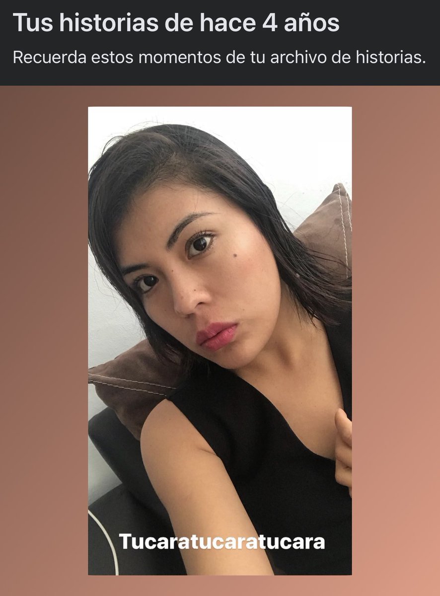_ElenaRios's tweet photo. #Facebook me recordó mi cara de hace 4 años. 

La extraño pero ella ya se murió para que naciera otra;
más fuerte, más infinita ♥️.

Y tú #Mujer que me lees, quiero que sepas que eres fuerte, muy fuerte. No permitas que te hagan pensar y sentir lo contrario.

Te abrazo 💜💚🧡 https://t.co/eKeswWUQ6Q