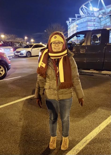 JSpaner's tweet photo. @Commanders you have a hero in your midst tonight…Jocelyn is a Registered Nurse who served on the front lines of the pandemic in the DMV from day 1. She is (almost) as committed to the Commanders as she is her patients. Please give her a shout out tonight! https://t.co/kJ2fwf0iK0