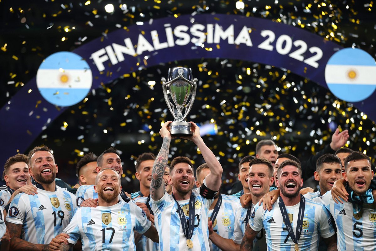 garciabassino's tweet photo. Le ganamos finales a:

✅ El último campeón de Copa America.
✅ El último campeón de Euro.
✅ El último campeón del Mundo.

Vamos a buscar rivales en otros planetas porque acá ya no tenemos. https://t.co/L8BwS0MFyU