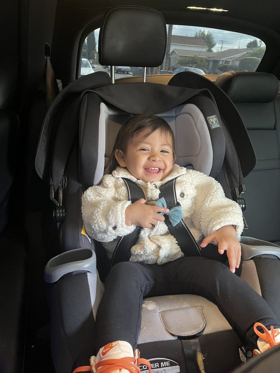 flawlesskim_'s tweet photo. My precious beautiful niece 💘 https://t.co/M826mnwkog
