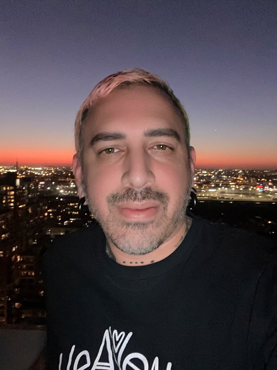 RiffRaff217 tweet media