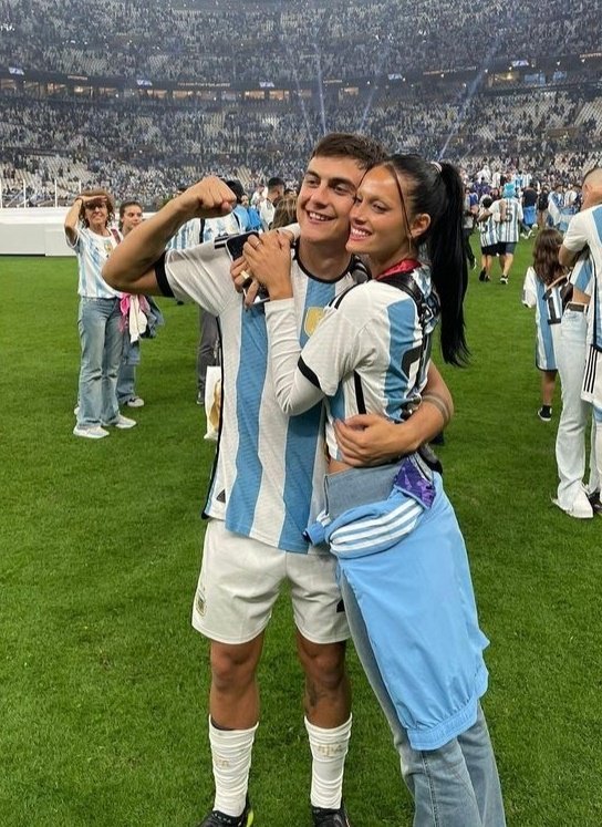 bauti + dani tweet media