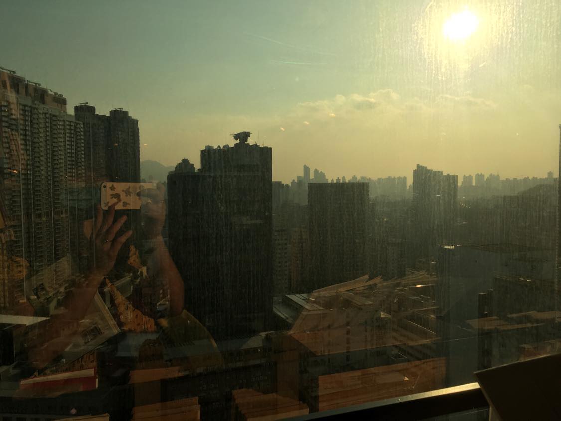Michelle Kuo (郭怡慧) (@kuokuomich) on Twitter photo "When I hear snippets of Cantonese on the streets of Taipei, it feels like a small catastrophe." A beautiful personal essay by <a href="/rhodakykwan/">Rhoda Kwan</a> deals with the loss of Hong Kong and the experience of Hong Kongers in Taiwan.
shorturl.at/bdjz5 "When I hear snippets of Cantonese on the streets of Taipei, it feels like a small catastrophe." A beautiful personal essay by <a href="/rhodakykwan/">Rhoda Kwan</a> deals with the loss of Hong Kong and the experience of Hong Kongers in Taiwan.
shorturl.at/bdjz5