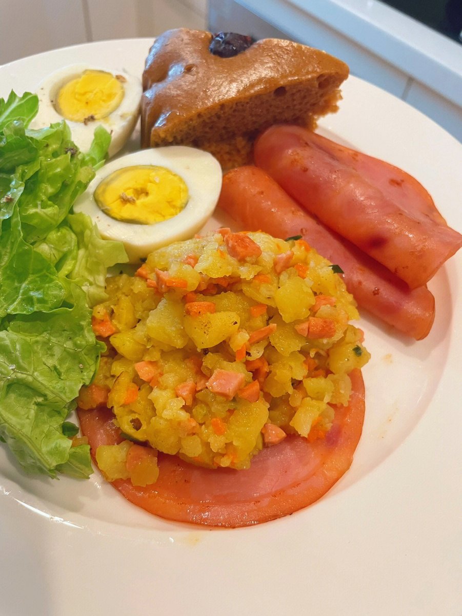hazy night tweet media
