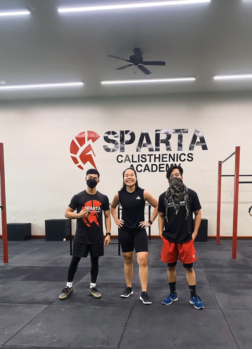 HAZELmersa's tweet image. Alam mo yung bibo ka, so nag back to back classes ka.. ngayon di mo na maangat arms mo. 😂😂😂😂 solo na naman! #ded #spartaph