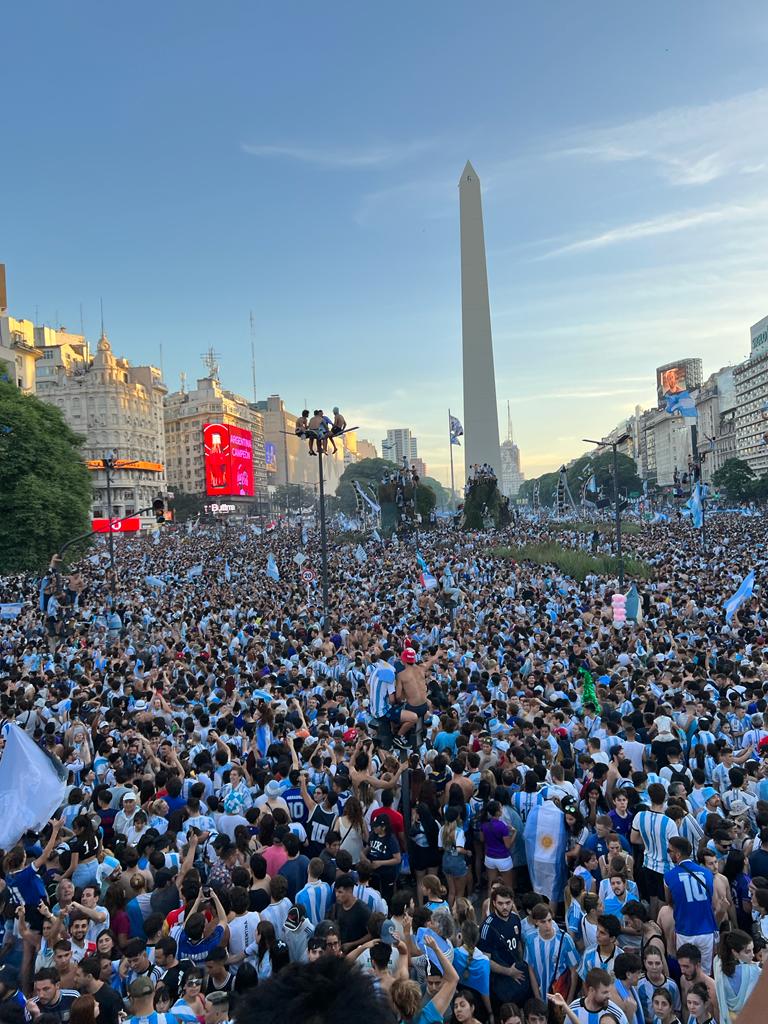 _MatePaola's tweet photo. Campeones del mundo https://t.co/OE50bgeUWq