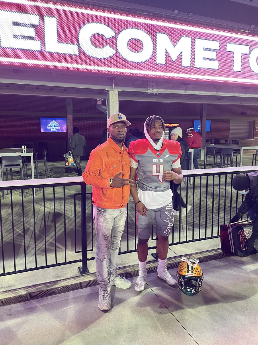 Mike McKenney tweet media