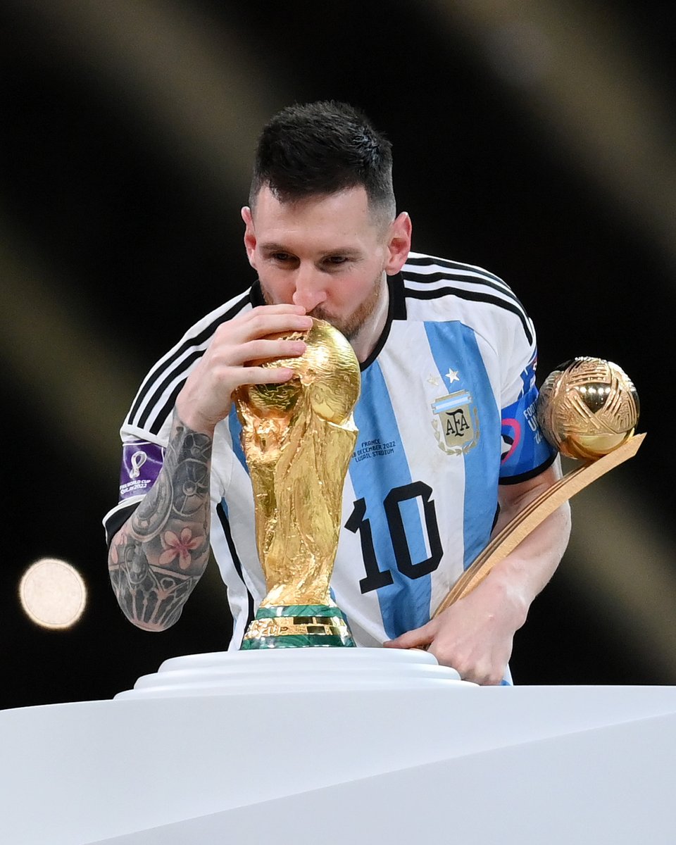 Imrone2's tweet photo. The real Goat !!! Congrats argentina .
Champion Worldcup 2022 Qatar 
Leooooooooo 
#worldcup2022qatar #FIFAWorldCup #argentina #Messi #leomessi #LionelMessi https://t.co/FhVze1fKBI