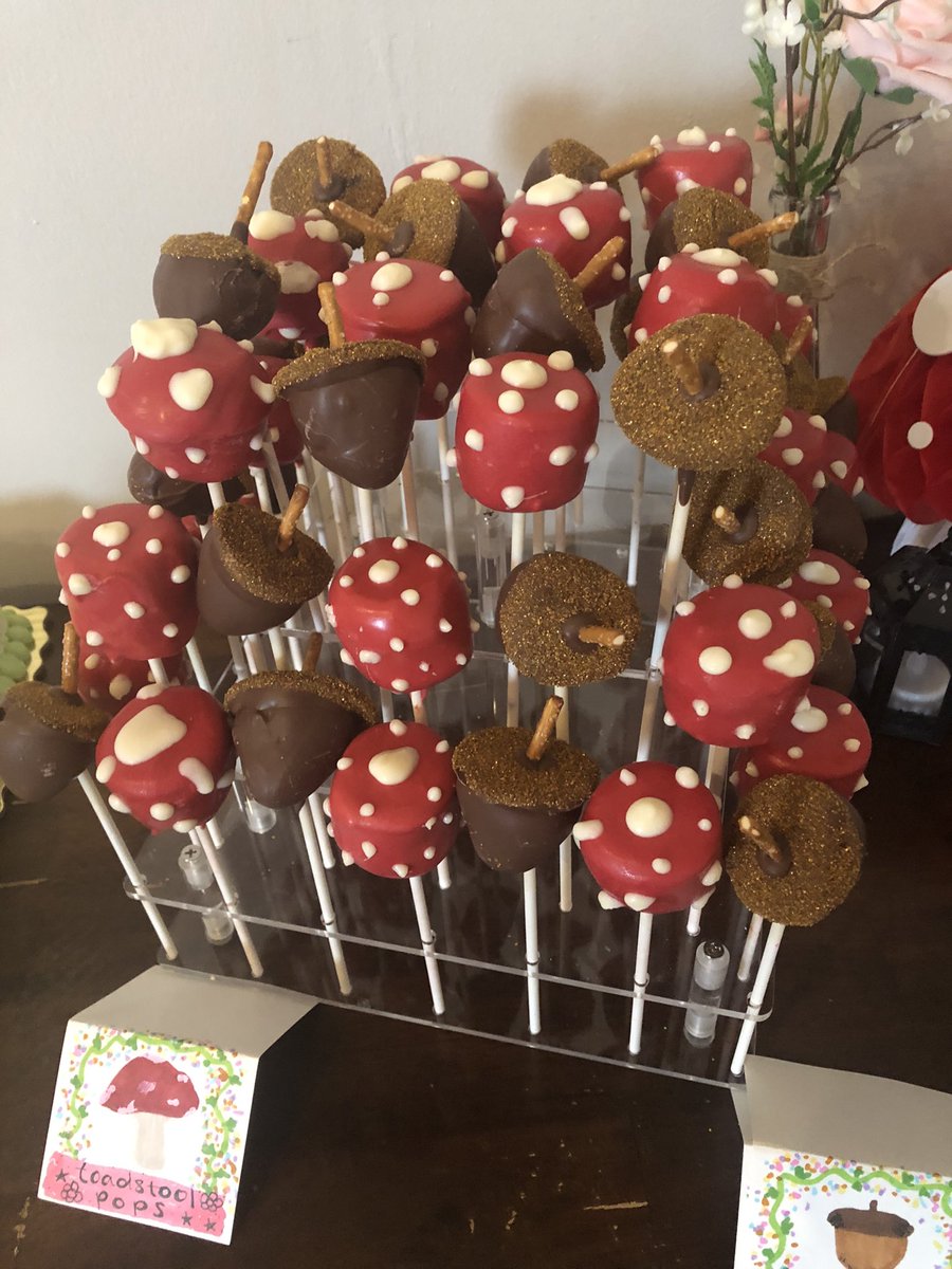 ResilienceBakes's tweet photo. Todays order https://t.co/DJ48I8JJ94