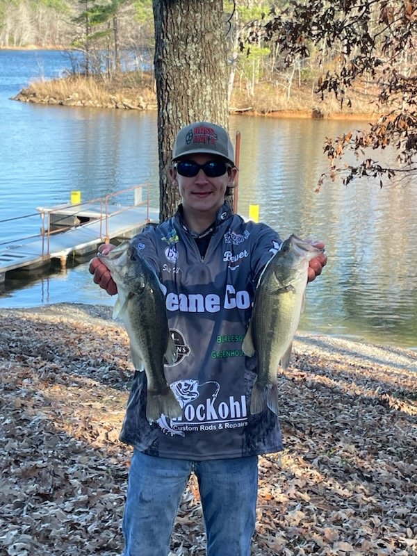 GWaveFishing's tweet photo. Skip got the win in the junior division at the final BASS High School Nation tournament of 2022 and is officially qualified for the state championship along with our high school team of Braiden Towery and Isaac Monroe. https://t.co/jLouf168Uw