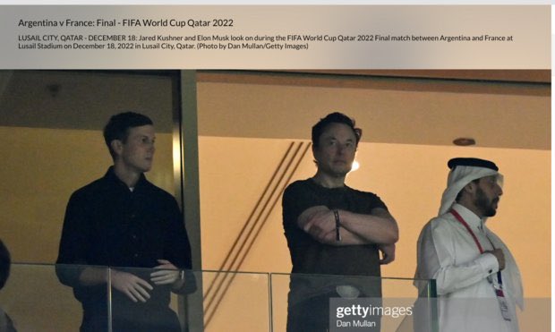 andrefran's tweet photo. O meninão dono do Twitter hoje estava em um camarote da final da Copa no Qatar ao lado de Jared Kushner, genro de Donald Trump que tem ligações com a ditadura da Arábia Saudita. https://t.co/9LRdfxEphO