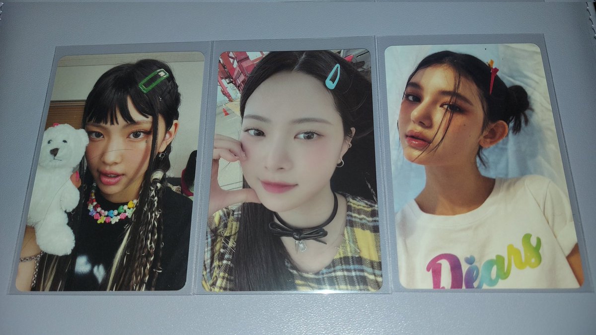 ic interest check

halu! is anyone interested in these sets? 10/10 condi naman all ! 

t: pc poca photocard newjeans new jeans hyein teddy haerin nabi weverse lesserafim chaewon cap wink eunchae heart compact ver danielle minji