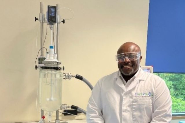 microbiozindia's tweet photo. Speeding up development of a hypoallergenic haircare formulation
https://t.co/kzvJq8x9jA
@AsyntKirsty @Asynt @Arran_Solo @KerryScientific #photochemistry #pharmaceuticals #labanalysis #analyticalcehmistry #research #methoddevelopment #CRO https://t.co/FrTdHXHwur