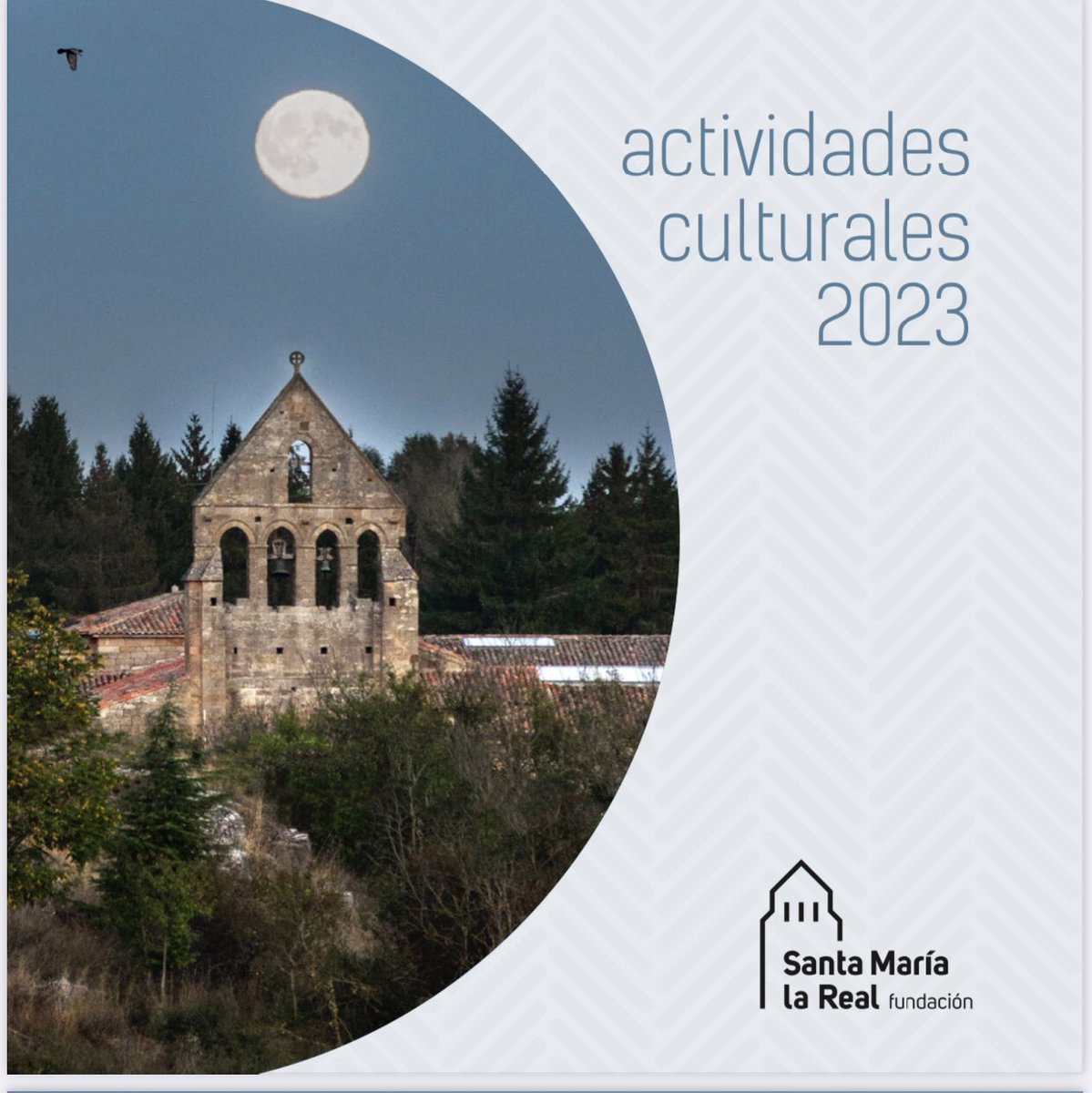 Hoy a las 12:30 h. presentamos nuestro Catálogo de actividades culturales 2023 📘 ¿Quieres saber qué #viajes, #cursos,#seminarios y #talleres hemos preparado para el año que viene? 👀 🔎  ¡Pincha aquí y sigue el evento de forma online! 👉🏼 youtu.be/kfqizXDKGuc