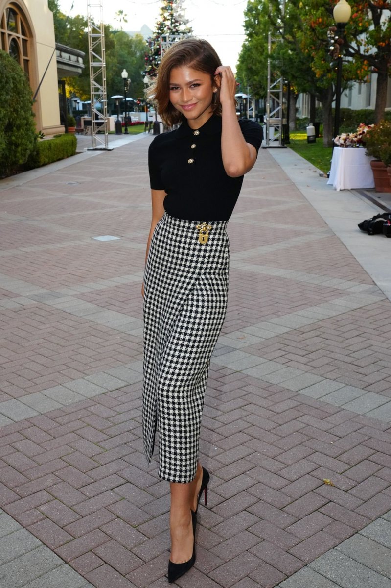 Zendaya Updates on Twitter: "Zendaya for the Euphoria FYC panel."