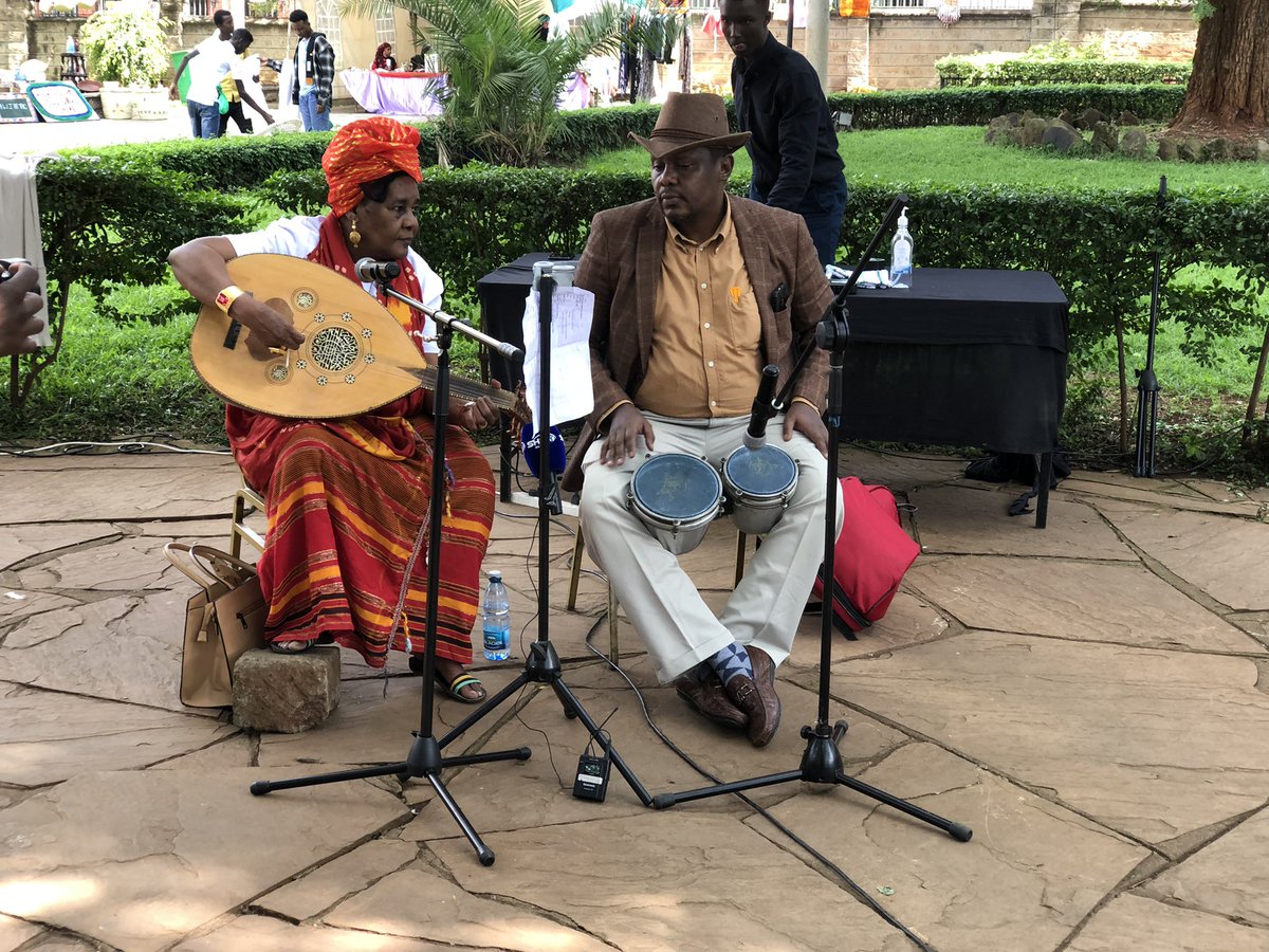 RobleGure4's tweet photo. Khadija fodey opening the second day of the #shw @SomHeritageWeek  @AwjamaOrg @ https://t.co/qj1olon1Sc