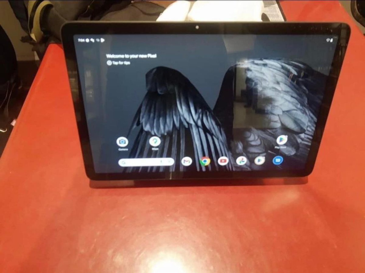 TechKard's tweet photo. Google Pixel Tablet with speaker docking station leaked.
(Via:https://t.co/BmQxU4Tzlu)
#Google #PixelTab #PixelPad @EqualLeaks https://t.co/U2MpYasd7m