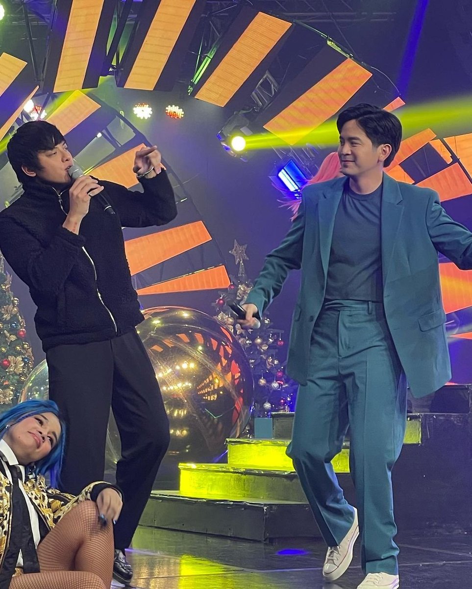 TeamJoshuaHK's tweet photo. ang Kyot ng dalawang to #JoshNiel @iamjoshuagarcia 😍😁

©️gerromeesguerra📸

https://t.co/UFqRIyppFn

https://t.co/UFqRIyppFn https://t.co/dws3lKpqRI