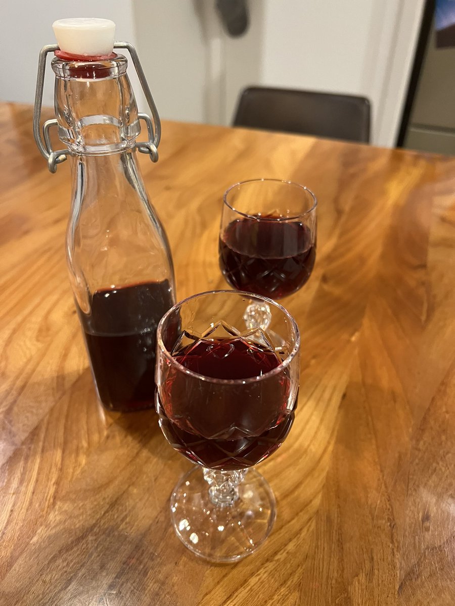 Just bottled this year’s vintage…pretty good drop I reckon!