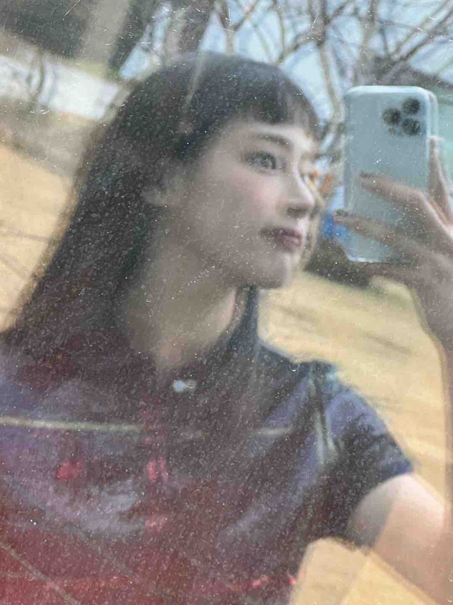minjigallery's tweet photo. phoning update https://t.co/PxgM19kASu