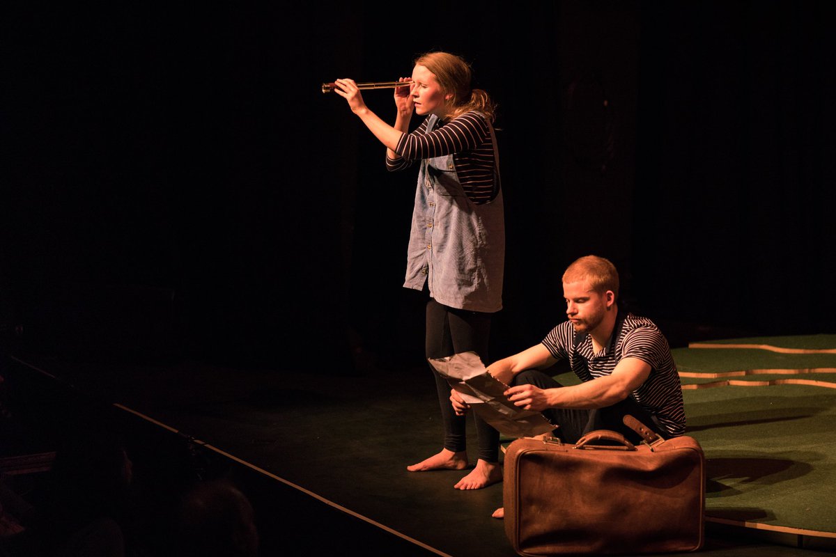 I spy with my little eye…

…Moonfall shows starting today!

10:30 &amp; 2pm at <a href="/TheHortonEpsom/">TheHortonEpsom</a> 

thehortonepsom.org/events/moonfall

.
#epsom #surrey #theatre #circus #christmasshow 
<a href="/Go_Epsom/">Go Epsom</a> <a href="/Epsom_EwellFam/">Epsom&Ewell Families</a> <a href="/whatsoninepsom/">What's On in Epsom</a>  <a href="/EpsomEwellBC/">Epsom and Ewell Borough Council</a>