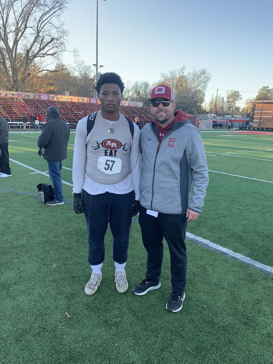 MPiggs_67's tweet photo. i had a great time showing my talents at the Newberry showcase today, thank you coaches for the helpful tips i'll use in the next level of football 😁
@CoachJadaBrown @DavidStadler @HudginsIii @jarjohns @CoachFidler @SwampFoxesFB https://t.co/vCzSvZickb
