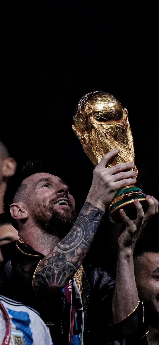Faacu_Ssj's tweet photo. Bueno gente, se terminaron los edits que haciamos todos los años para verlo a el con la copa, esta vez fue nuestra, se nos dio, se le dio a Leo. La copa vuelve a america, a Argentina. Te amo Lionel Andrés Messi, gracias por hacerme feliz siempre. Te recordare el resto de mi vida. https://t.co/H1tOVmcxLA