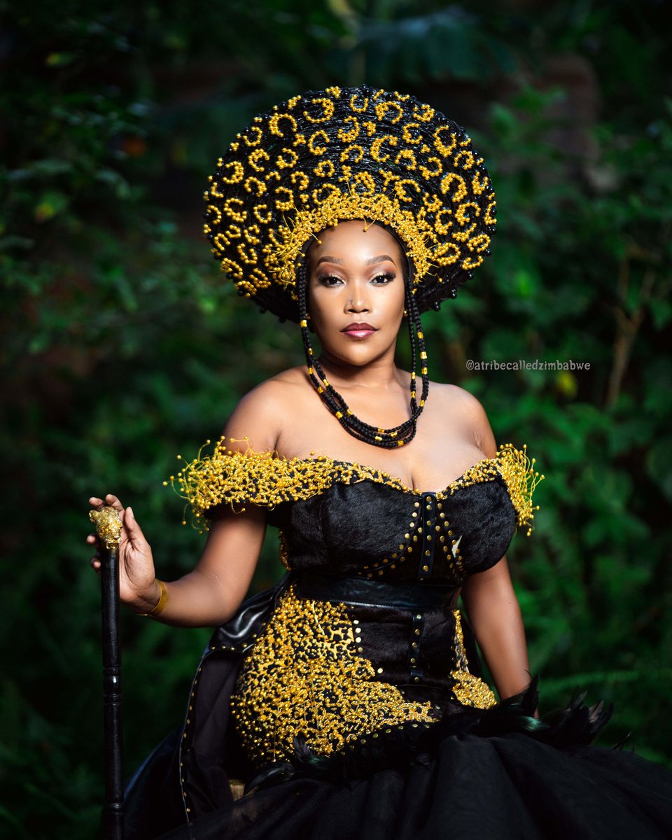 Ingwekazi...The African Leopardess
This gold & black handbeaded leopard print with black cowhide gown was inspired by the most revered of animals in Africa - the African Leopardess🐆. A symbol of power, courage, confidence and royalty.