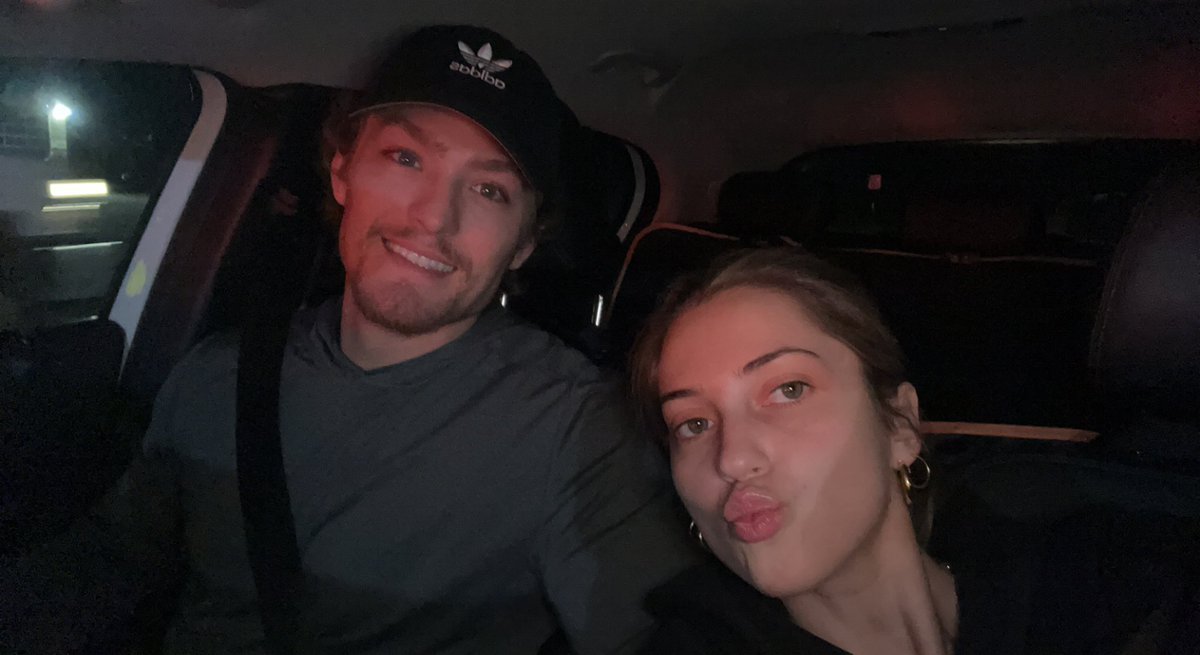 Hannah Rickard tweet media