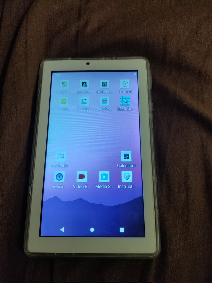 Fitz02134's tweet photo. @RyanGreen1010XL was told you're the man to ask this too. Do y'all have a way to get into and unlock the score 7 tablets for federal inmates? Any suggestions welcome #score7 #tablets #android #hack #unlock #Hacking https://t.co/ciKLvb5un8
