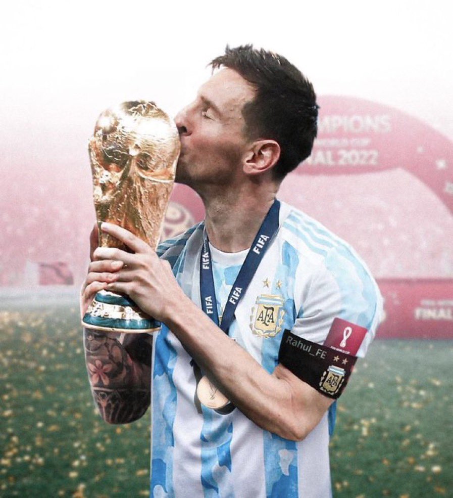 Congratulations <a href="/leomessi/">レオメッシー</a> 🏆 &amp; 🇦🇷
That has to be the best game I have ever watched ,it was a privilege to be at and witness the Greatest ever player of my generation win the World Cup.
@emi_martinez26 Congratulations mate. 🧤🏆