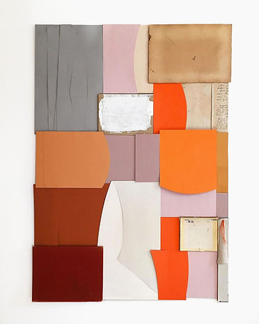 WomensArtForAll's tweet photo. Sophie #Klerk is a Danish collage artist that seeks to showcase her Nordic background. Her art is composed of photographs taken by herself and others, layered paper, varying materials, and paint. •Vistosa• https://t.co/kPD29lLFKj