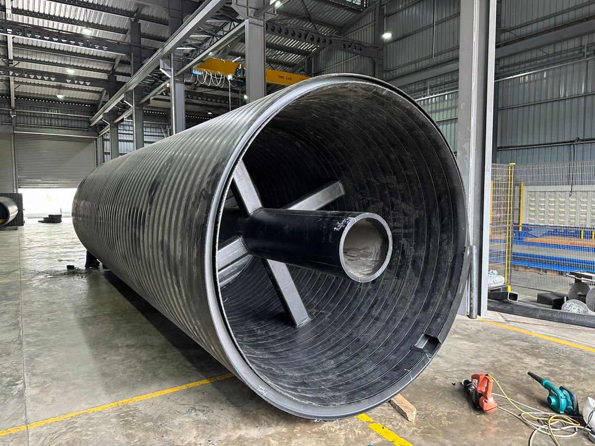 megapipes's tweet photo. Weholite #HDPE structured wall chemical mixing tanks offer a sustainable alternative for chemical storage and mixing tanks in the water and industrial sectors.
#WeholitePipes #Megapipes #LargeDiameterPipes #OffsiteBuild #Manufacturing #Sustainability #Efficiency #BuildOffsite https://t.co/9aGm39jAmp