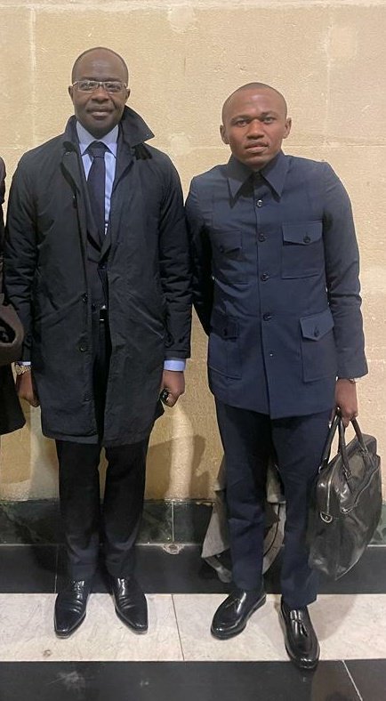 ZodesTawin's tweet photo. Du 28au30 Novembre 2022, jai conduit une délégation de Chefs d'entreprises à Marseille
Occasion de promouvoir la destination Cameroun auprès des investisseurs. En présence du vice Pdt et des membres de la @CCI_AMP ,du Consul du CMR à Marseille et l'adjoint au Maire de @marseille https://t.co/3Ih6EaoFno