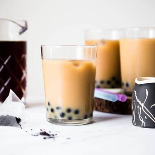 Bubble_coffee63's tweet photo. “ May your coffee be strong and your Monday be short.”
#bubblecoffee #coffeelovers #CoffeeTime #coffeeaddict #coffee #Starbucks https://t.co/kMp3VpUe1Z