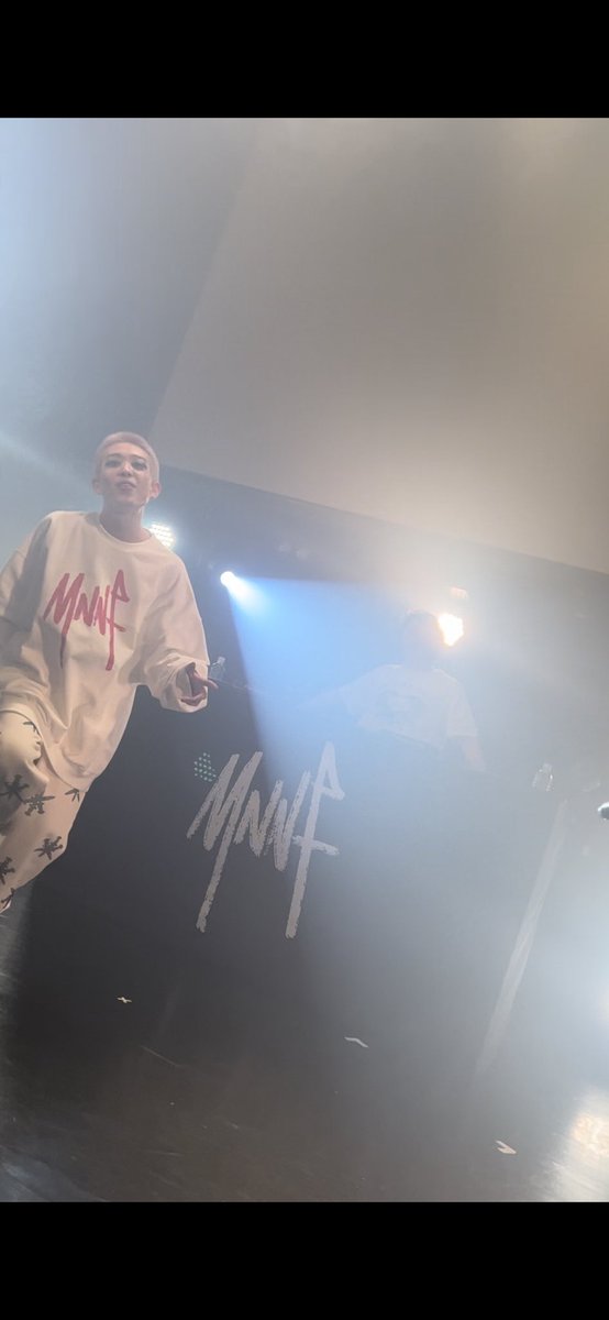 totoka__368's tweet photo. 【MNNF FES】

FEEL IT／MNNF

Liveで聞けて本当に嬉しかった😭😭
みんなの絡みも好きすぎた🤍

 #MNNF 
@MnnfOfficial @keisuke_OK_8 @TEMBA_JPN @itshirapark @RyosukeDoc https://t.co/9Lex74jvnK