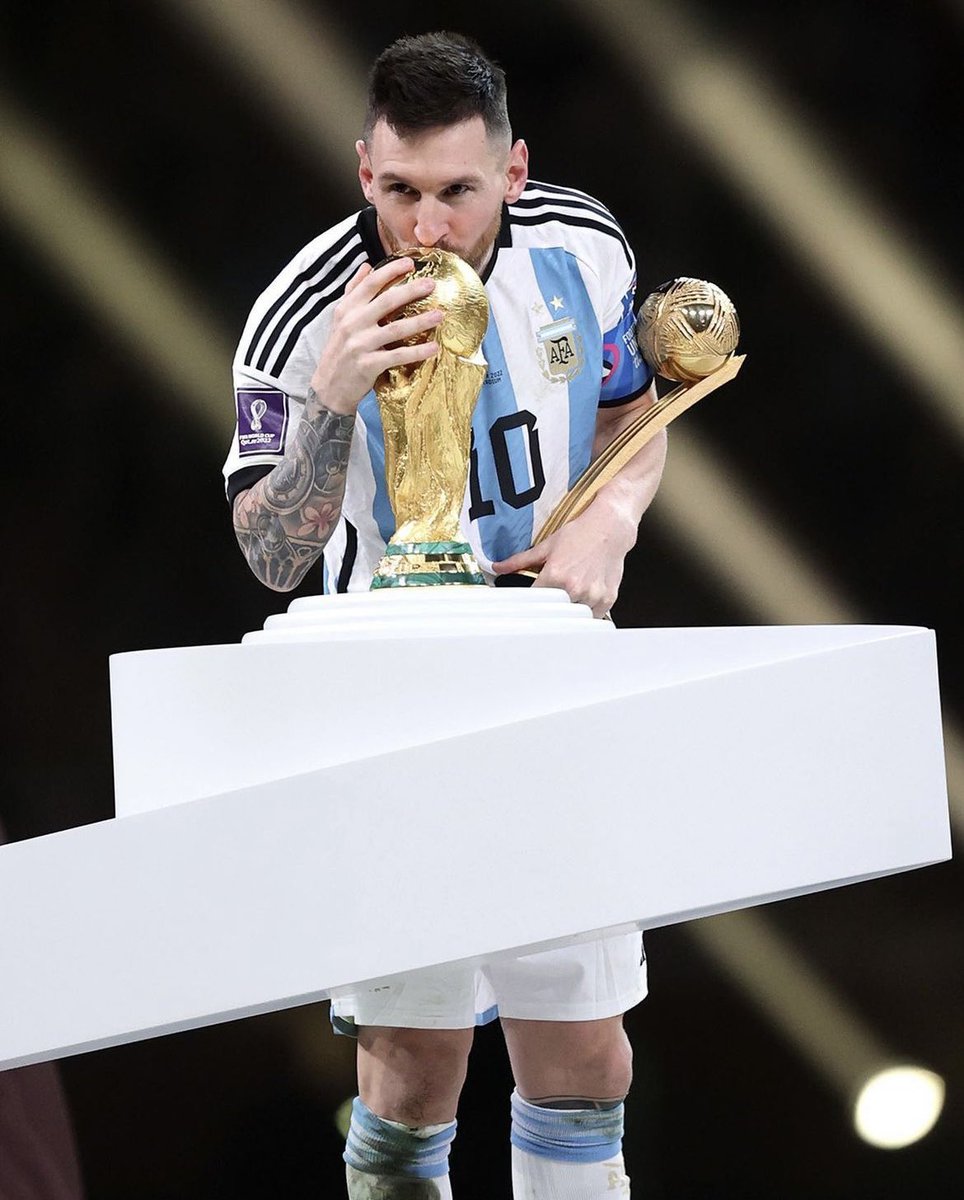 maitry_rathod's tweet photo. The GOAT Lionel Andrés Messi ! 🐐
The world champions @argentina https://t.co/uET6AMSfxR