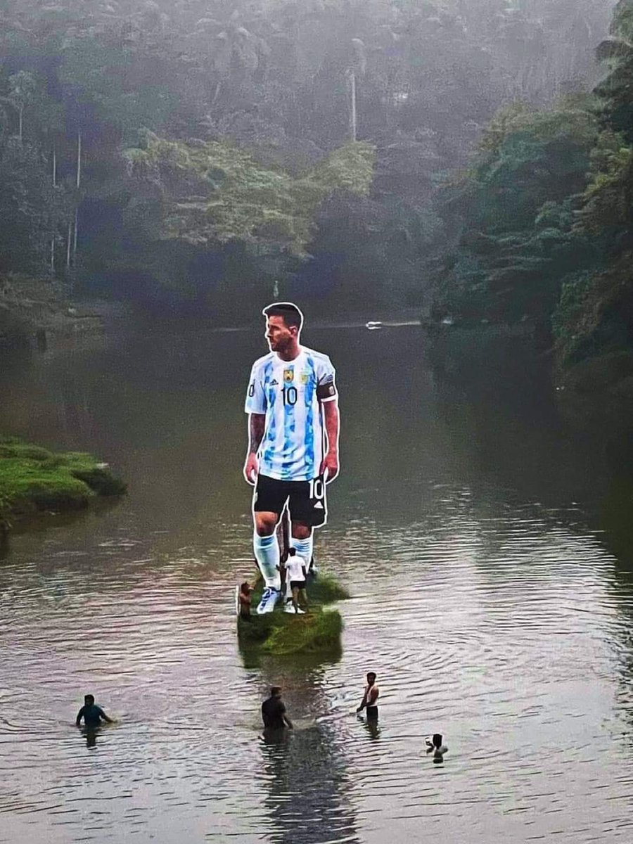 KCKannur's tweet photo. @Argentina Thank you @Argentina for mentioning Kerala specially. It was the happiest day of our lives for all of us Argentine Football team fans. Vamos Argentina 🇦🇷😍🫰 https://t.co/ywpvoDJQGo