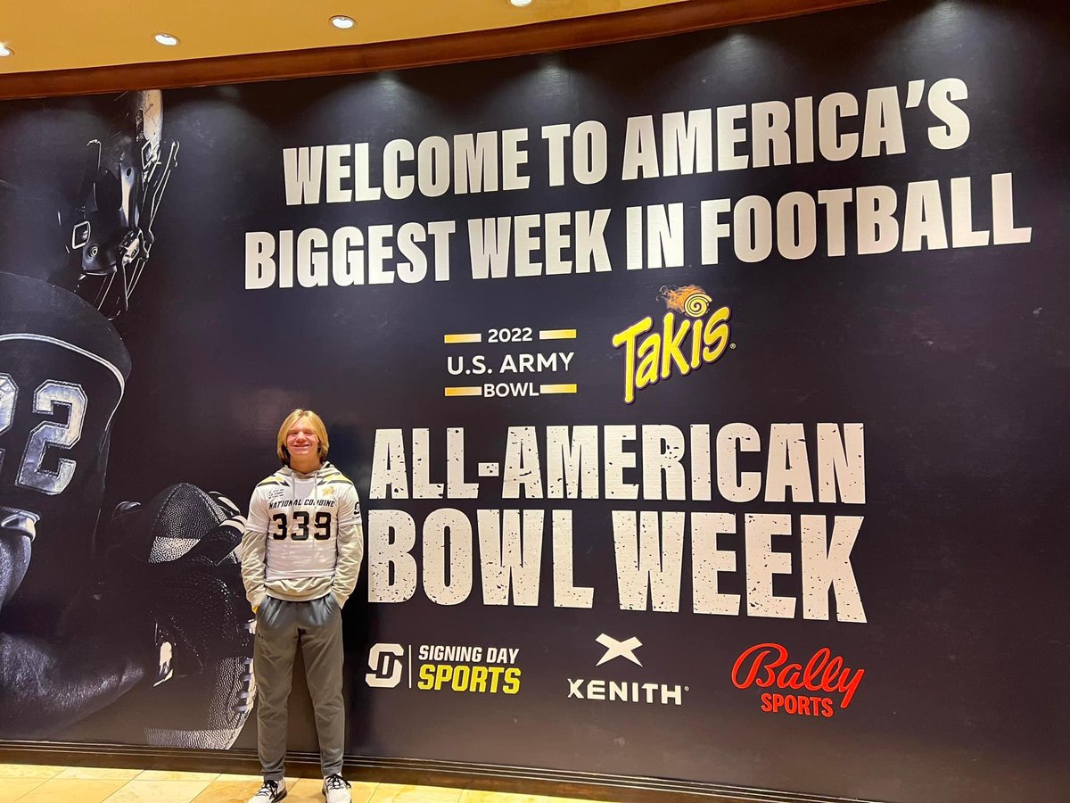 Harper0Campbell's tweet image. Great experience @USArmyBowl National Combine! PRs of 1.76 10 yd, 4.84 laser 40 &amp;amp; 30.4” Vert! Moved up to COMPETE with upperclassmen &amp;amp; was selected #CampChamp for LBs of Black Team! Thank you @coachkeith_1k &amp;amp; @Coach_SJackson! @Niceville_FB @CoachWill850 @C3Elite7v7 @CoachSkiNCSA