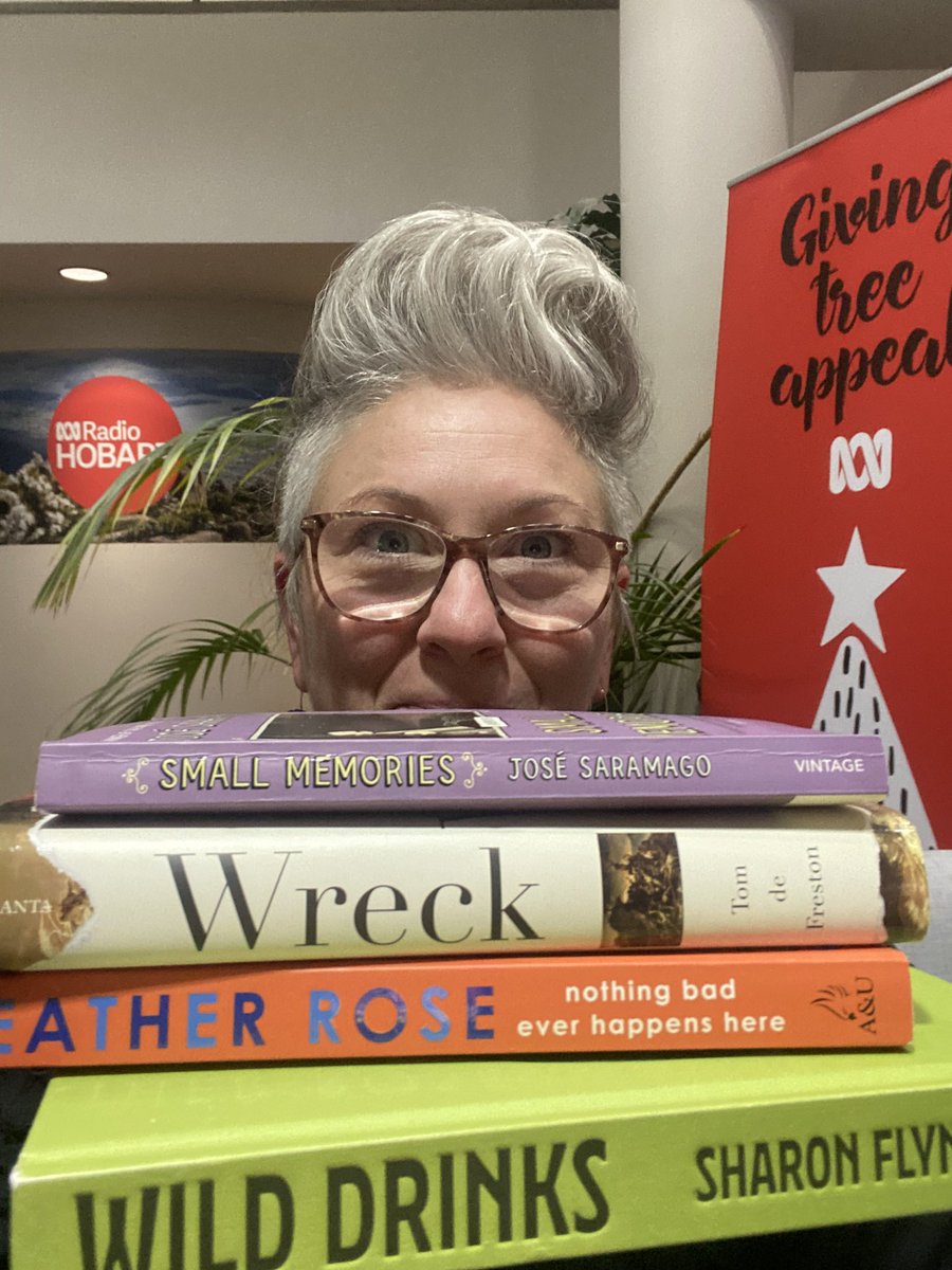 Last books cross for the year with @lucybreaden on @abchobart and Nth Tas